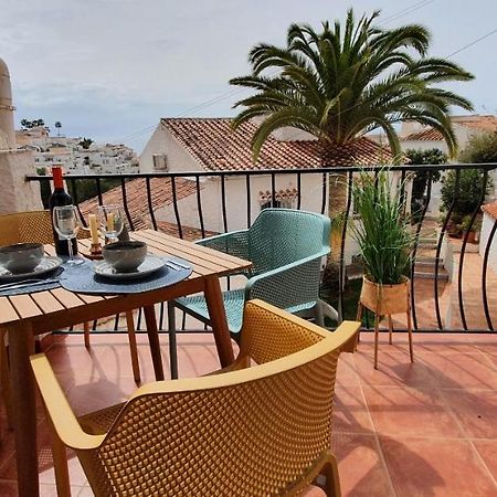 Ap339 Alhama-La Oliva Daire Nerja Dış mekan fotoğraf