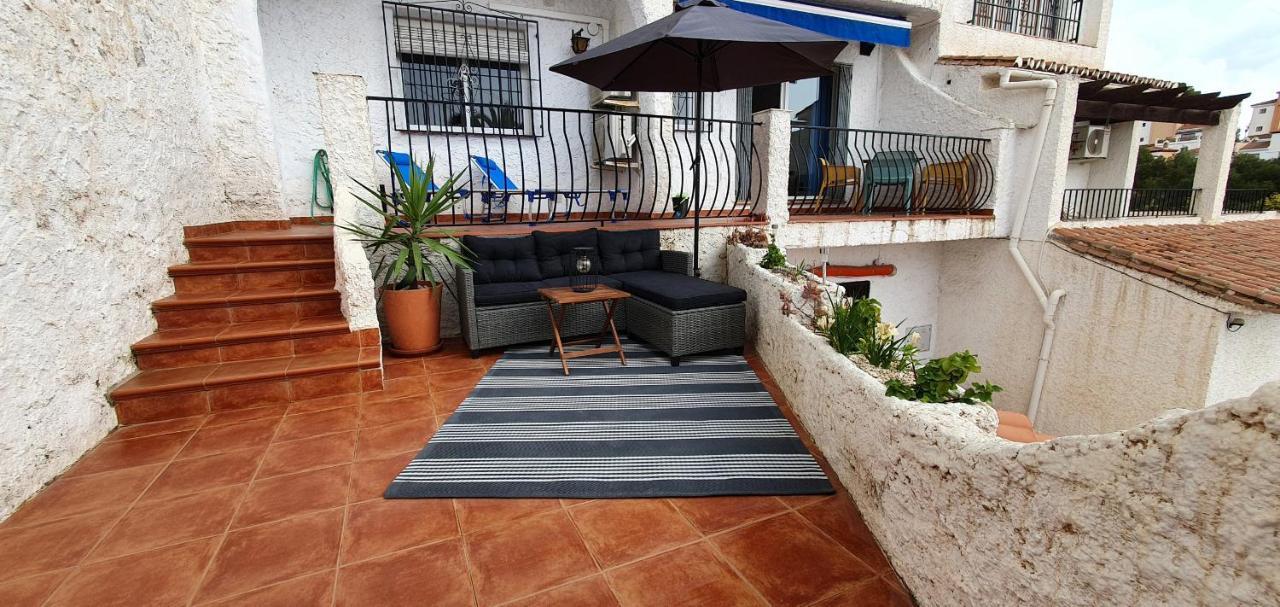 Ap339 Alhama-La Oliva Daire Nerja Dış mekan fotoğraf