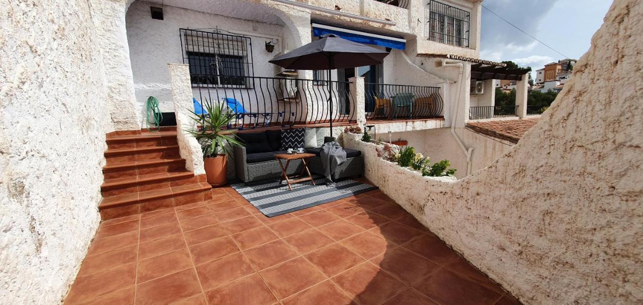 Ap339 Alhama-La Oliva Daire Nerja Dış mekan fotoğraf